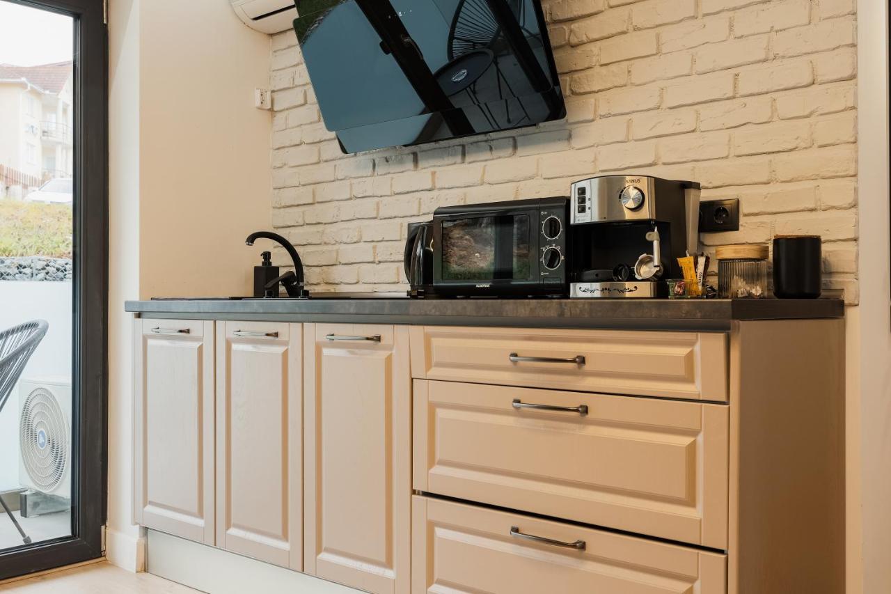 Aparthotel Nest Inn Meteor Cluj-Napoca Exteriör bild