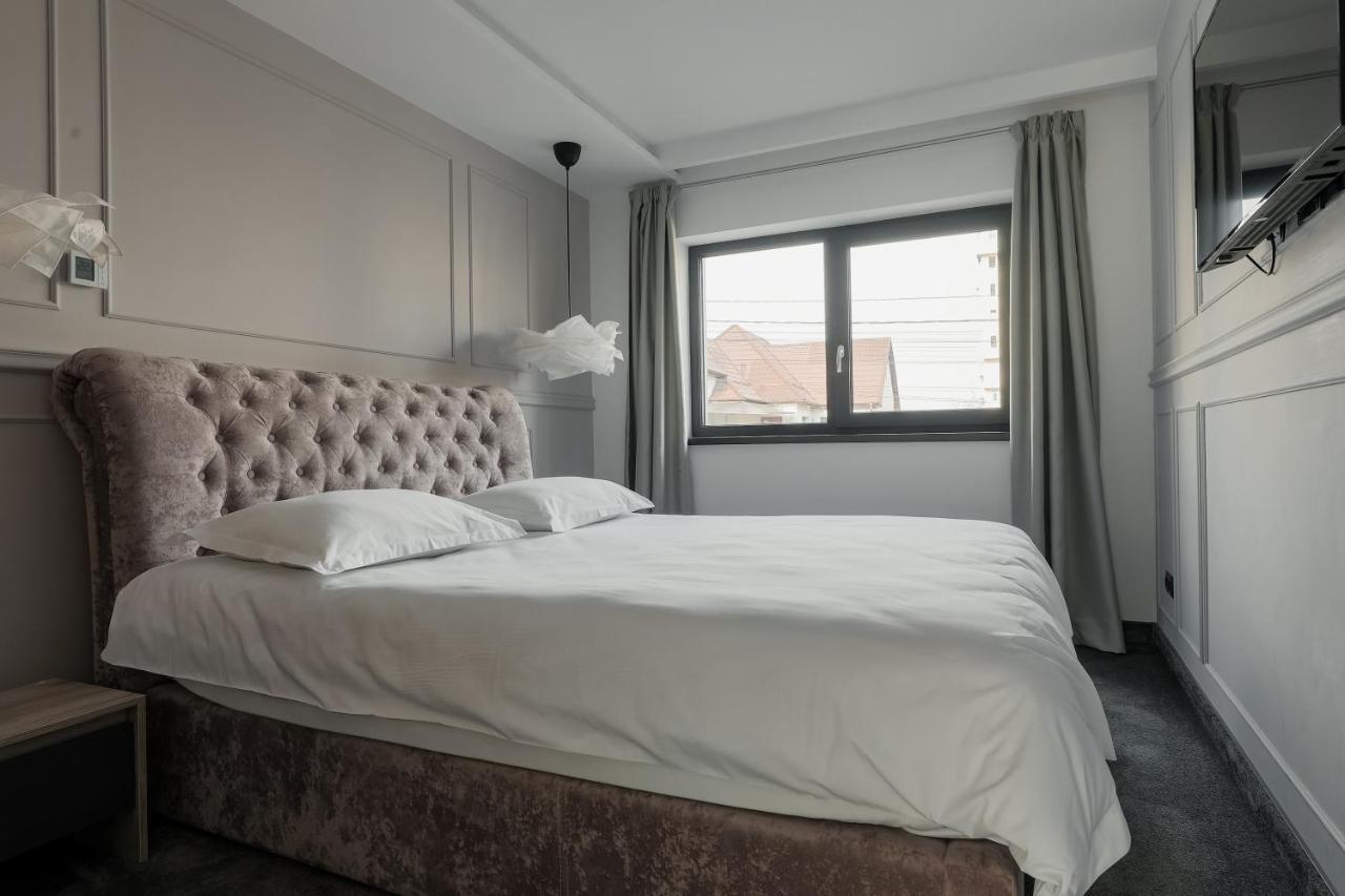 Aparthotel Nest Inn Meteor Cluj-Napoca Exteriör bild