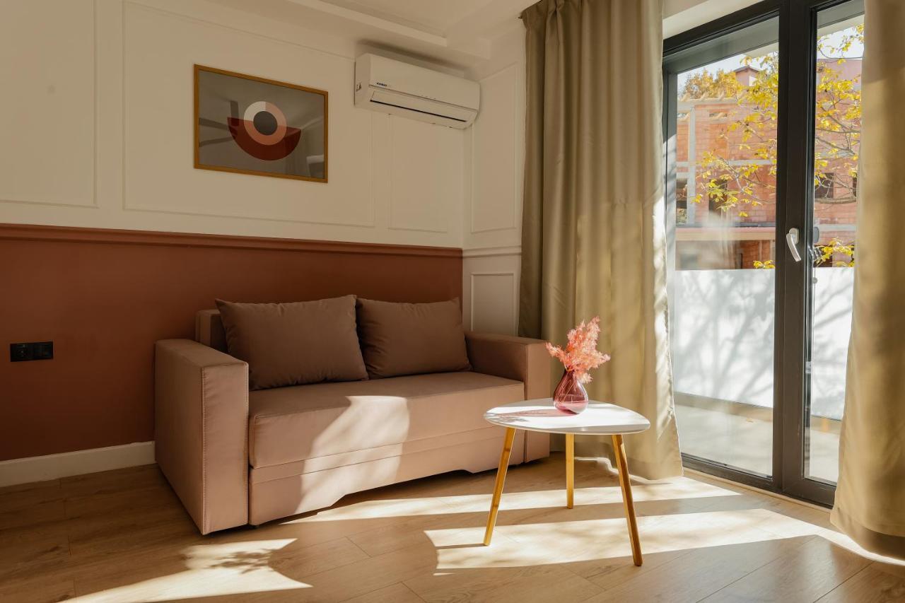 Aparthotel Nest Inn Meteor Cluj-Napoca Exteriör bild