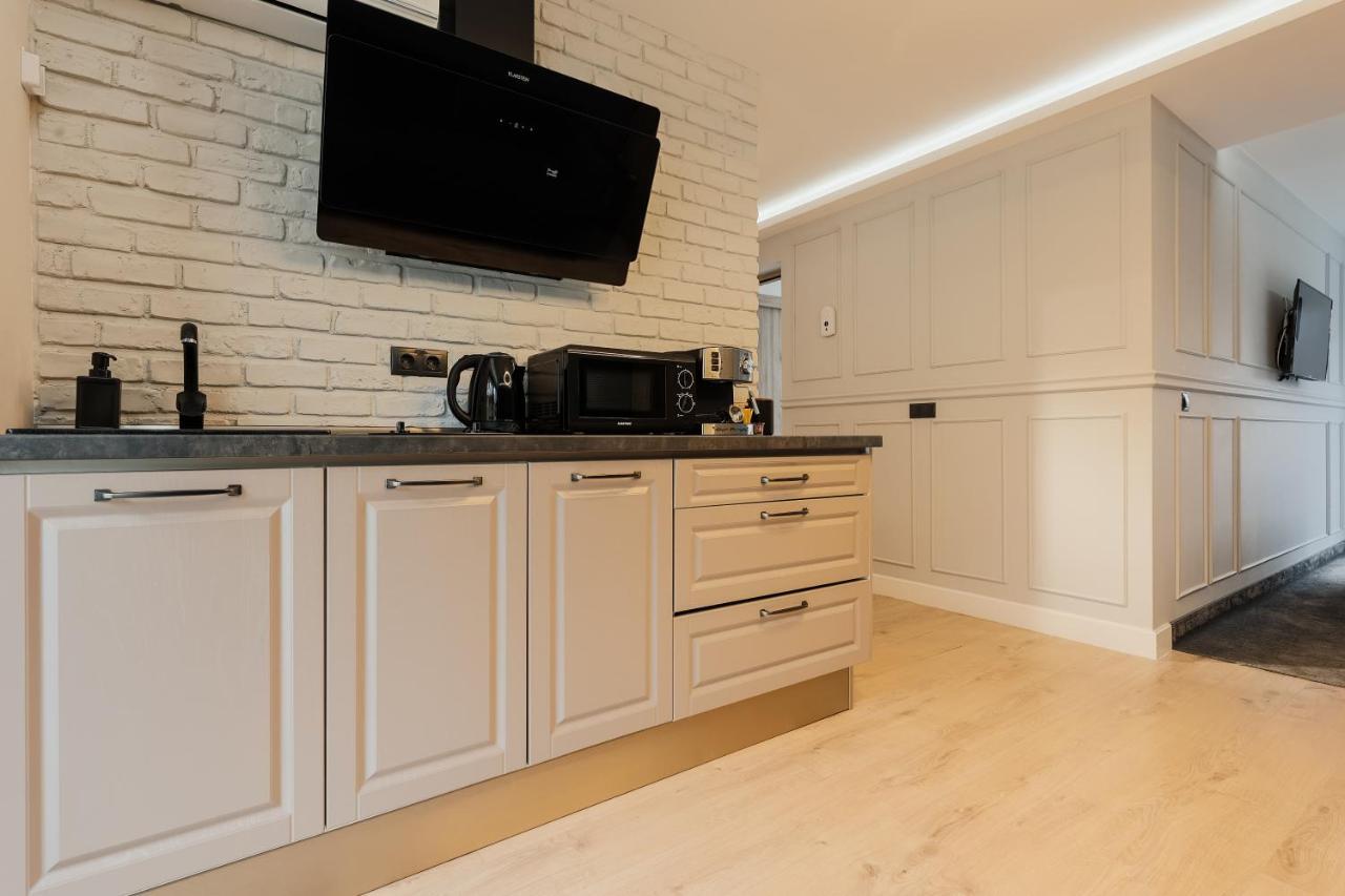 Aparthotel Nest Inn Meteor Cluj-Napoca Exteriör bild