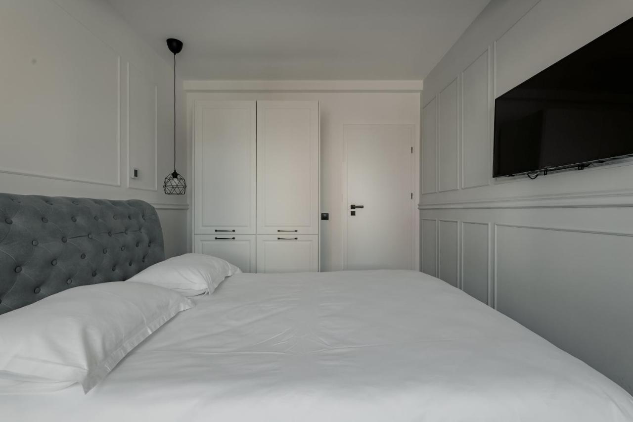 Aparthotel Nest Inn Meteor Cluj-Napoca Exteriör bild