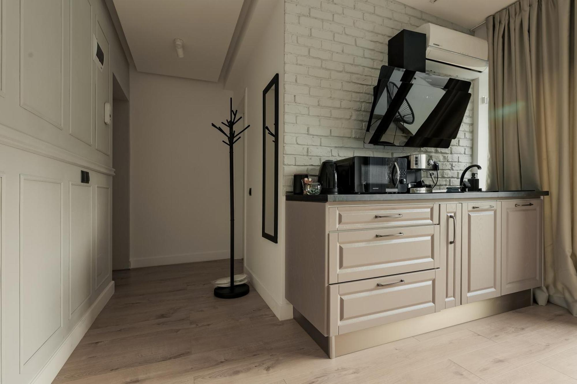 Aparthotel Nest Inn Meteor Cluj-Napoca Exteriör bild