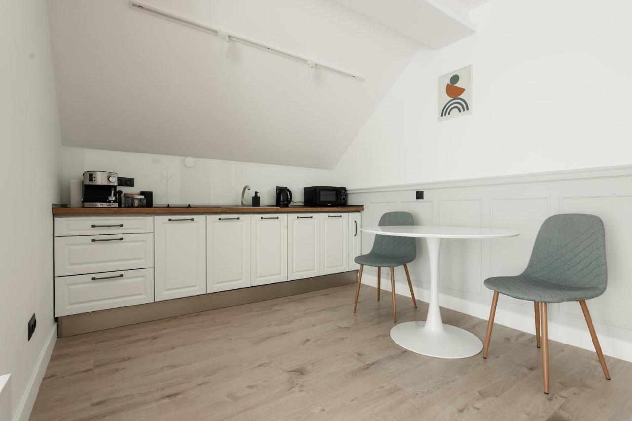 Aparthotel Nest Inn Meteor Cluj-Napoca Exteriör bild