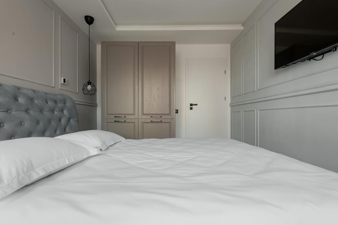 Aparthotel Nest Inn Meteor Cluj-Napoca Exteriör bild