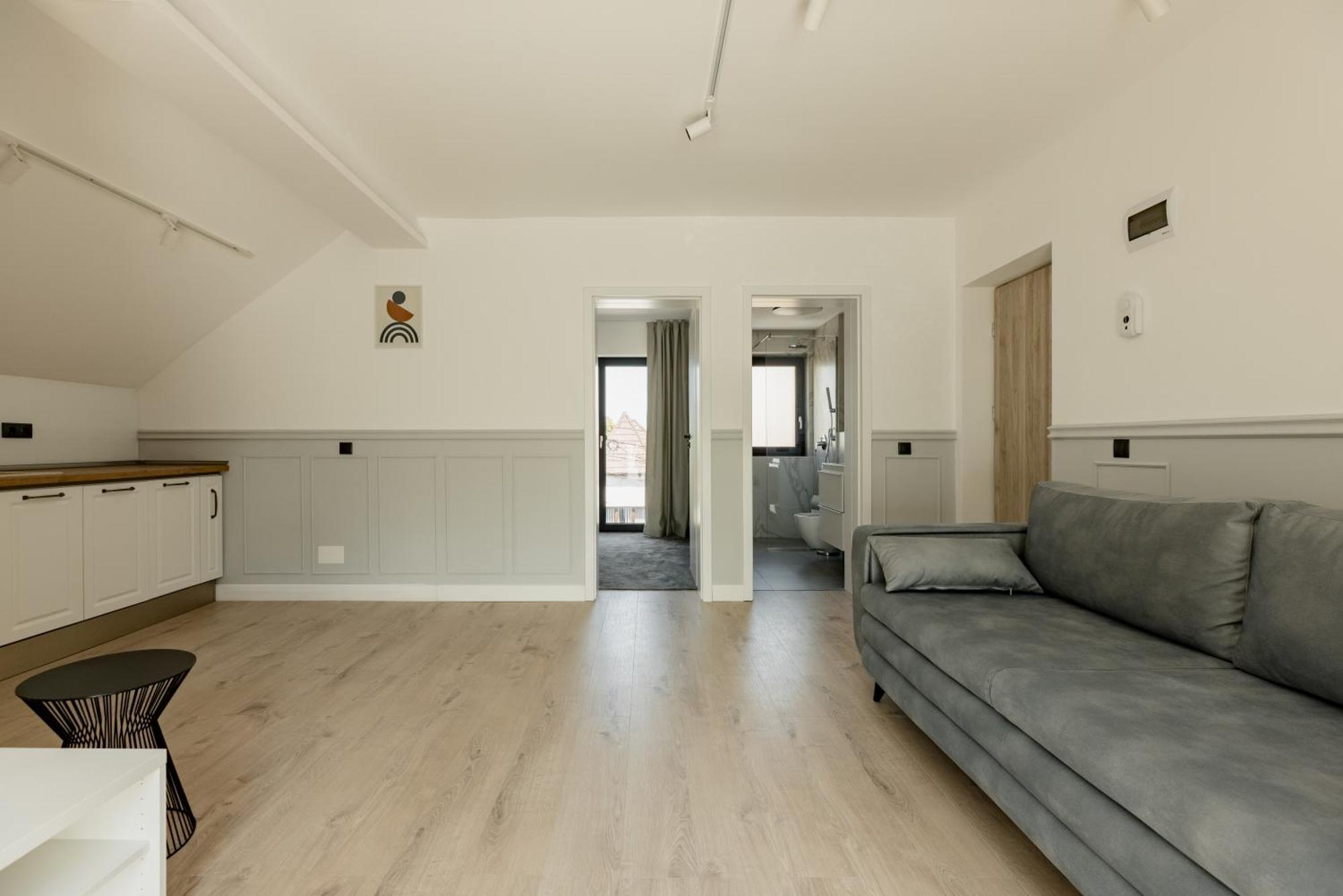 Aparthotel Nest Inn Meteor Cluj-Napoca Exteriör bild
